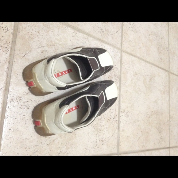 PRADA shoes - Picture 1 of 8